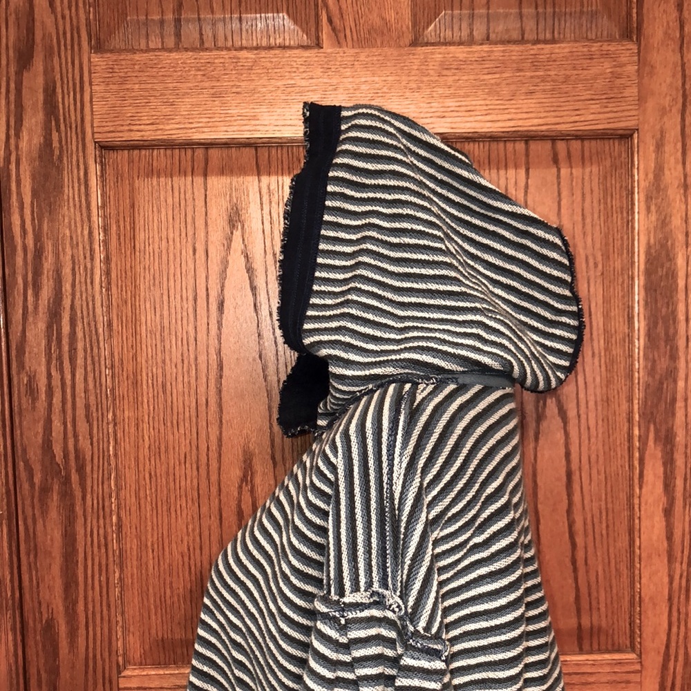 NEW LISTING!! Free People FP Movement  Crop Hoodie - Picture 4 of 11